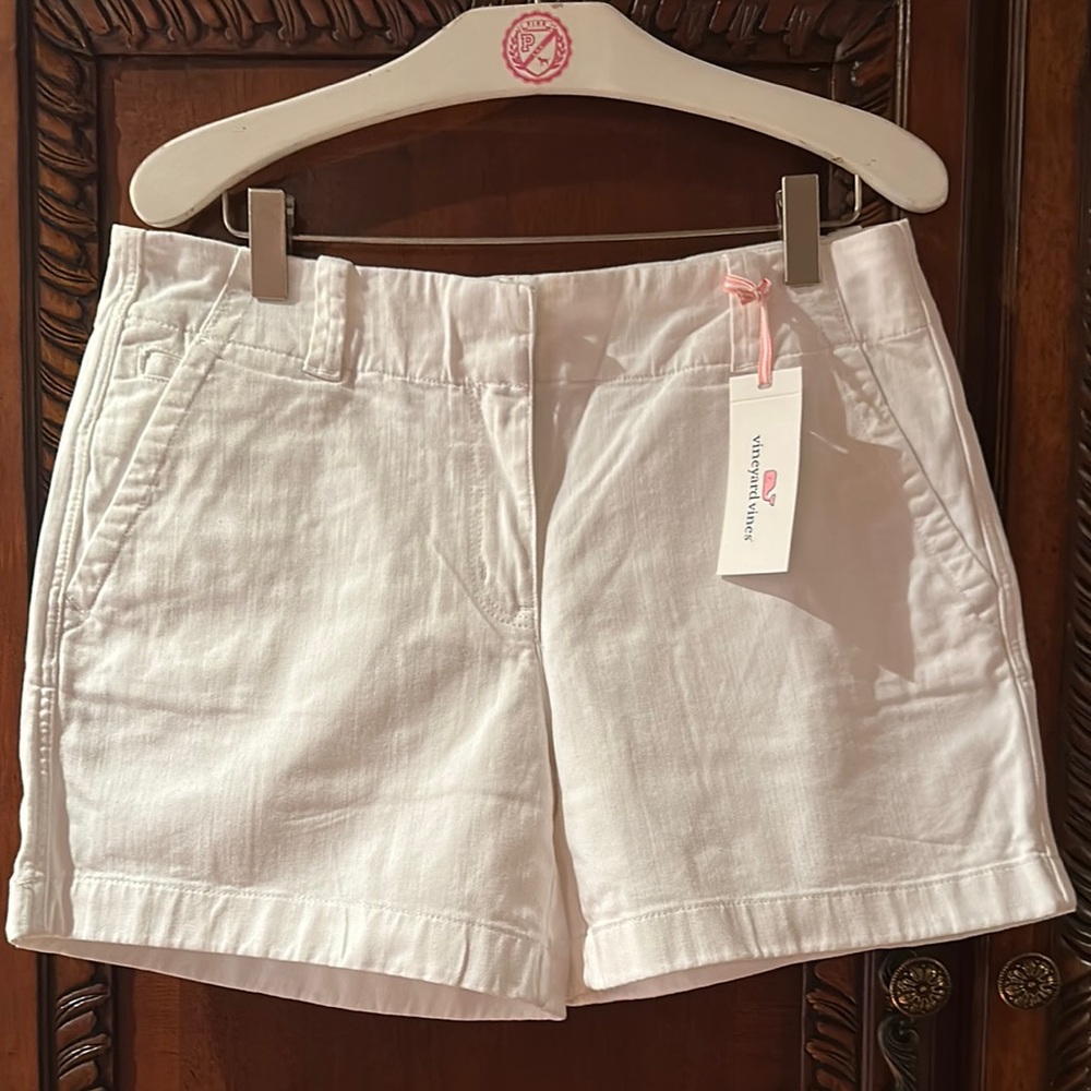 Vineyard Vines White Herringbone 5” everyday Shorts Classic Style new with tag